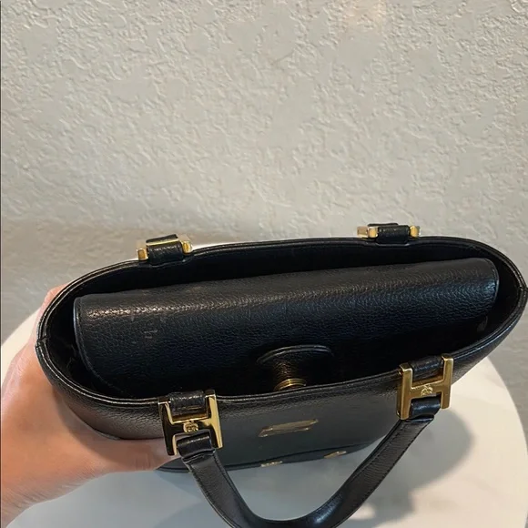 MCM Black Leather Handbag made in Germany - Picture 6 of 10